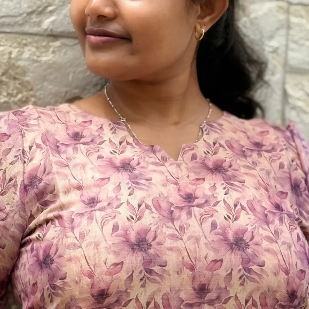 Blush Mauve Floral Kurti thumbnail 3