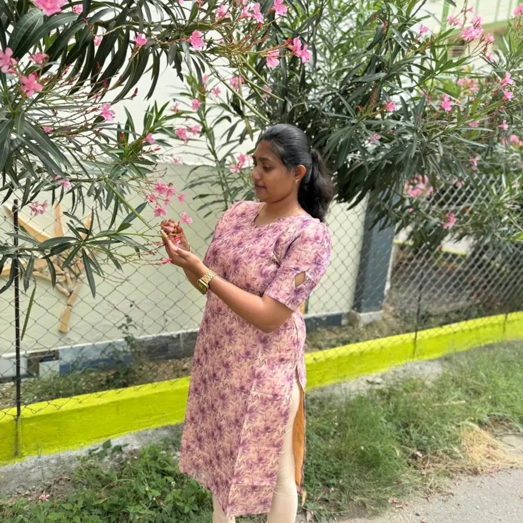Blush Mauve Floral Kurti thumbnail 4